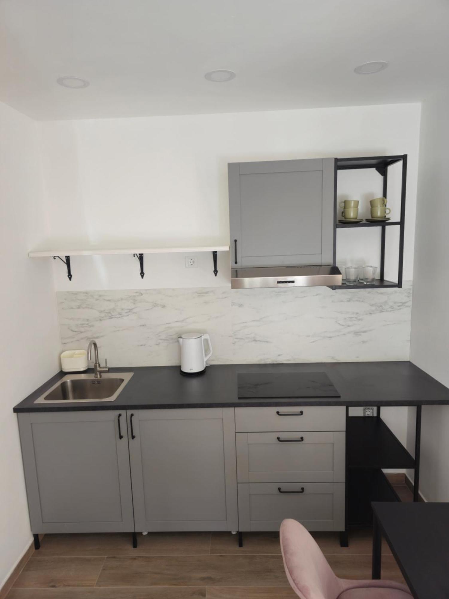 Apartman Marija Baška Voda المظهر الخارجي الصورة